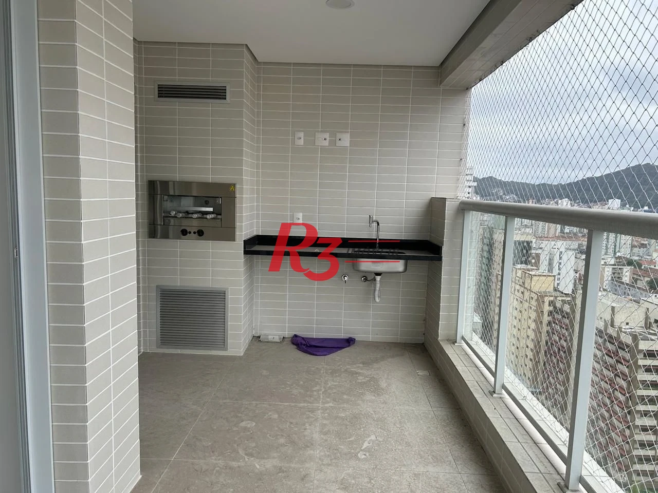 Apartamento com 3 dormitórios para alugar, 99 m² por R$ 12.000,02/mês - Gonzaga - Santos/SP