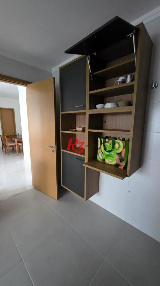Apartamento com 3 dormitórios para alugar, 99 m² por R$ 12.000,02/mês - Gonzaga - Santos/SP
