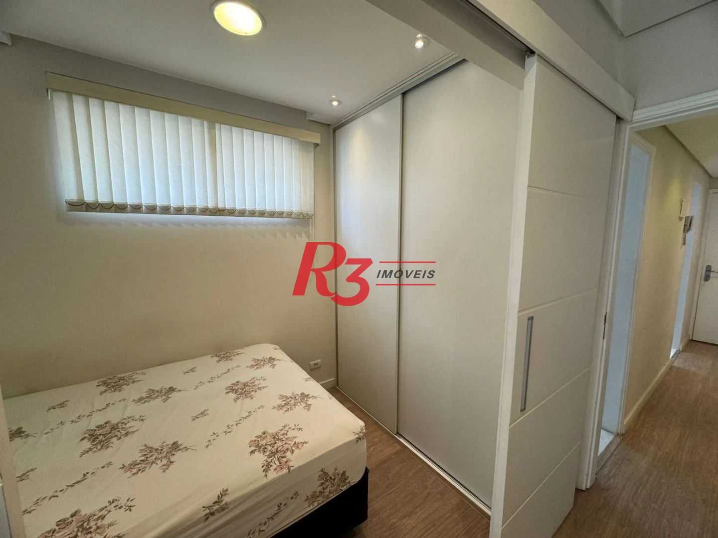 Apartamento com 1 dormitório à venda, 44 m² por R$ 360.000,00 - Gonzaga - Santos/SP
