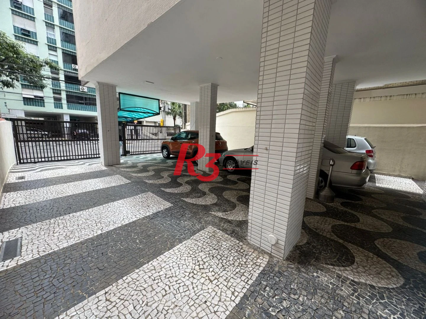 Apartamento com 1 dormitório à venda, 44 m² por R$ 360.000,00 - Gonzaga - Santos/SP