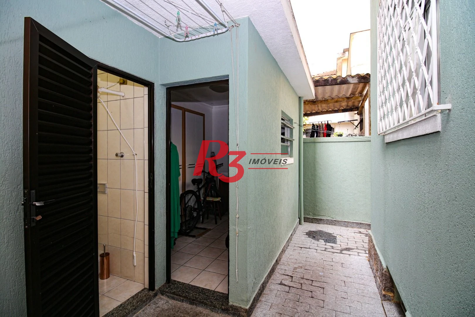 Casa com 3 quartos à venda, 180 m² por R$ 1.730.000 - Ponta da Praia - Santos/SP