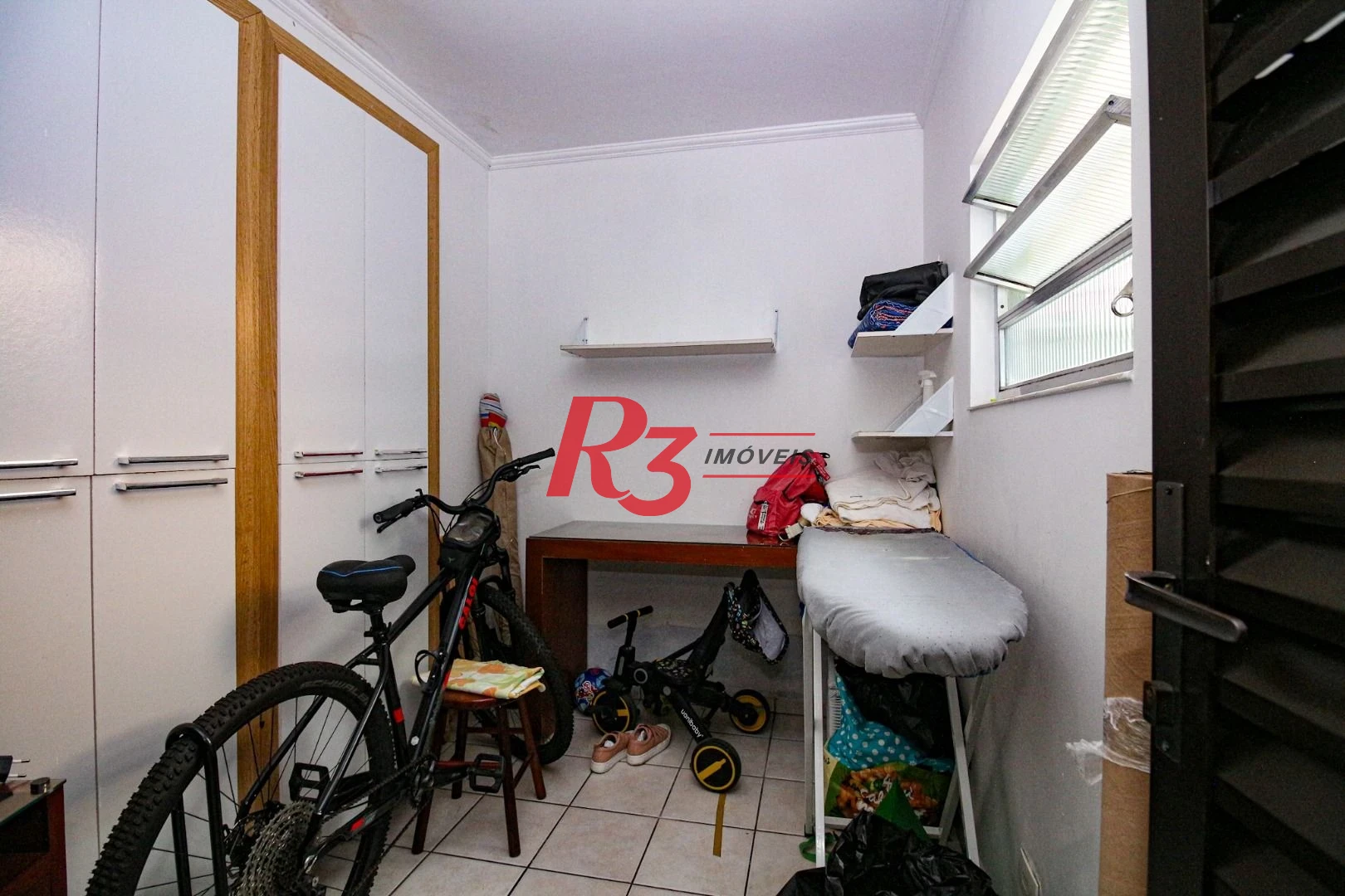 Casa com 3 quartos à venda, 180 m² por R$ 1.730.000 - Ponta da Praia - Santos/SP