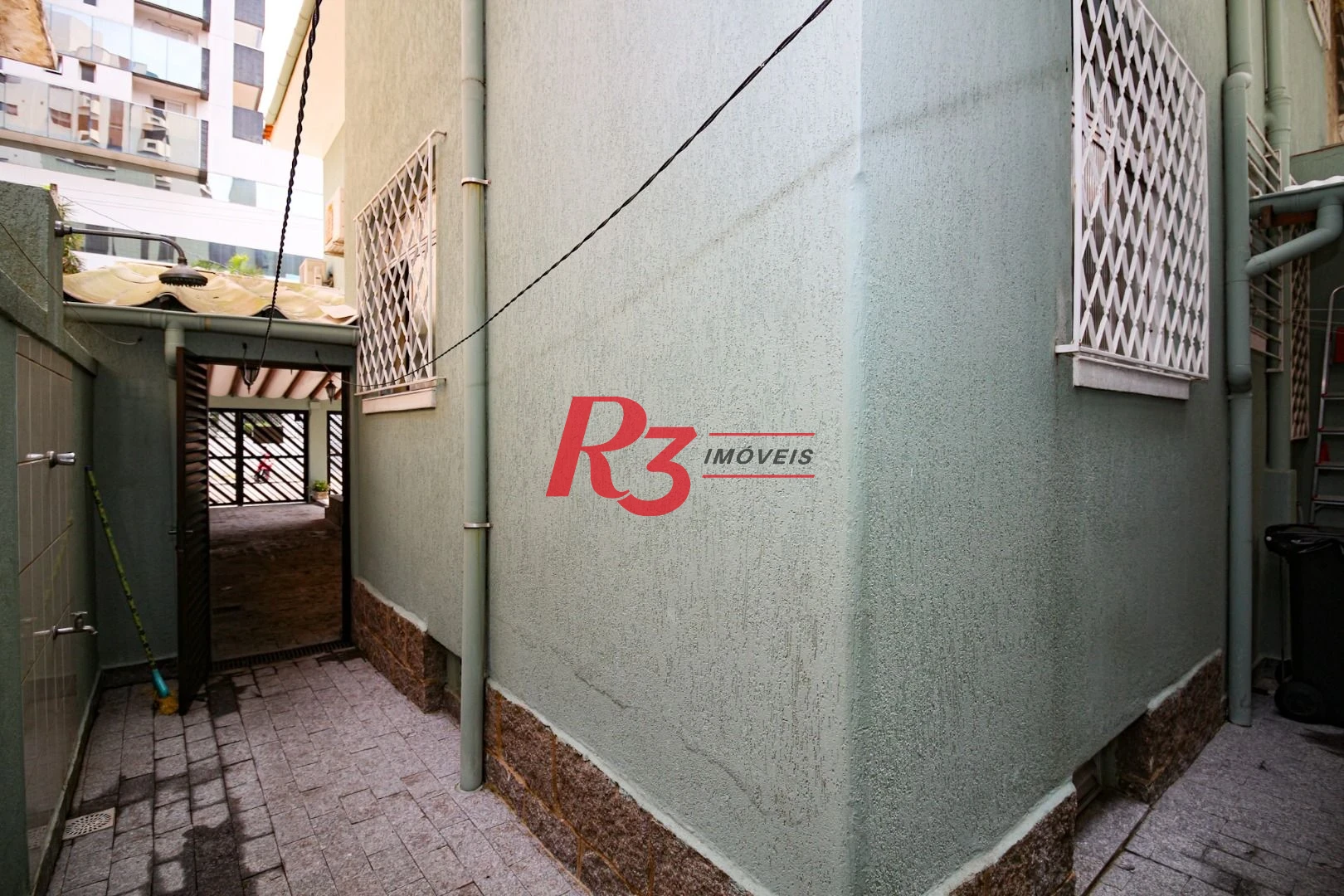 Casa com 3 quartos à venda, 180 m² por R$ 1.730.000 - Ponta da Praia - Santos/SP