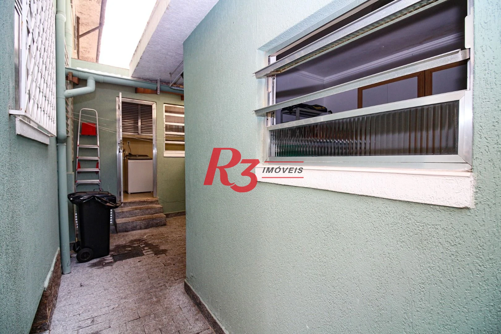 Casa com 3 quartos à venda, 180 m² por R$ 1.730.000 - Ponta da Praia - Santos/SP