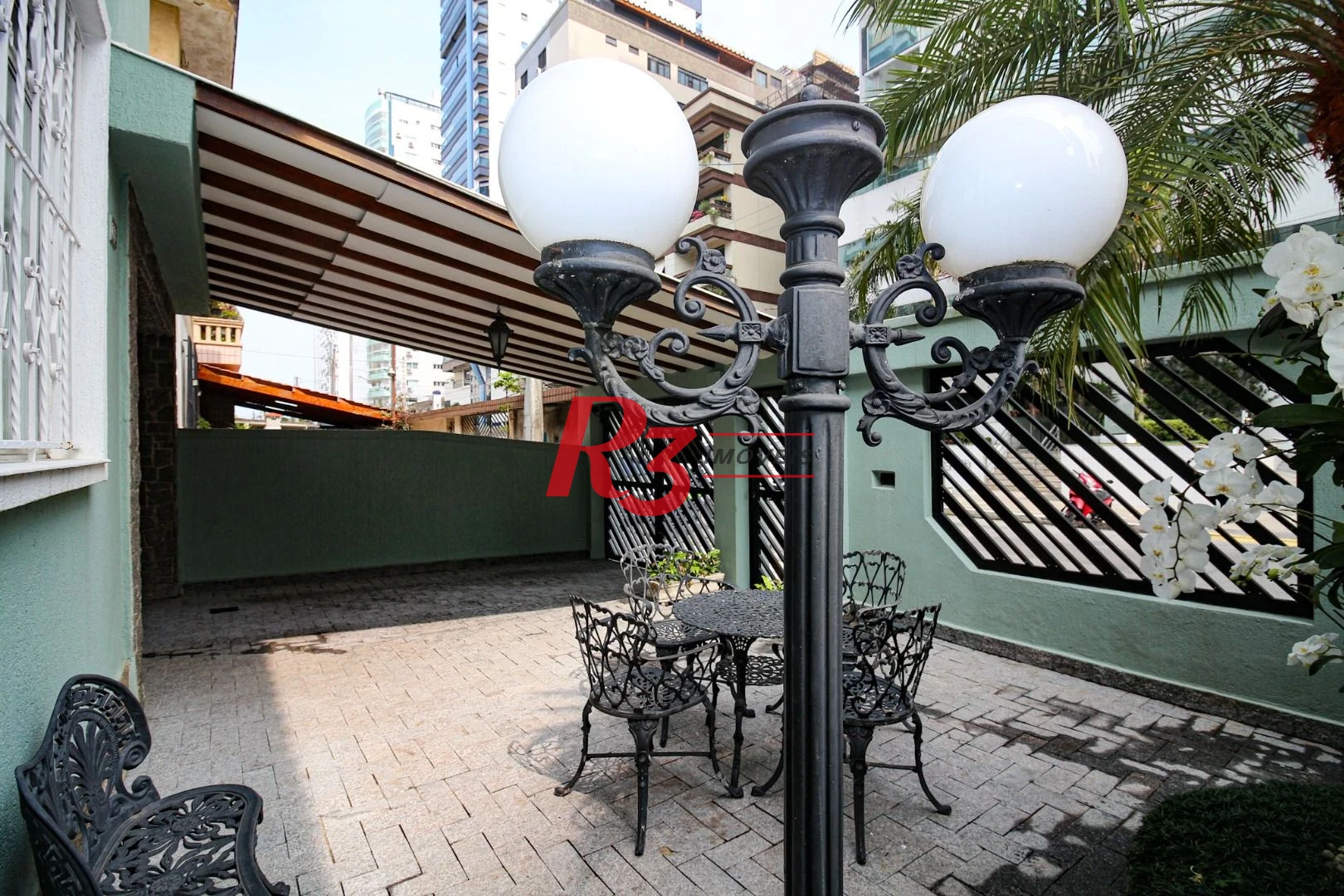 Casa com 3 quartos à venda, 180 m² por R$ 1.730.000 - Ponta da Praia - Santos/SP