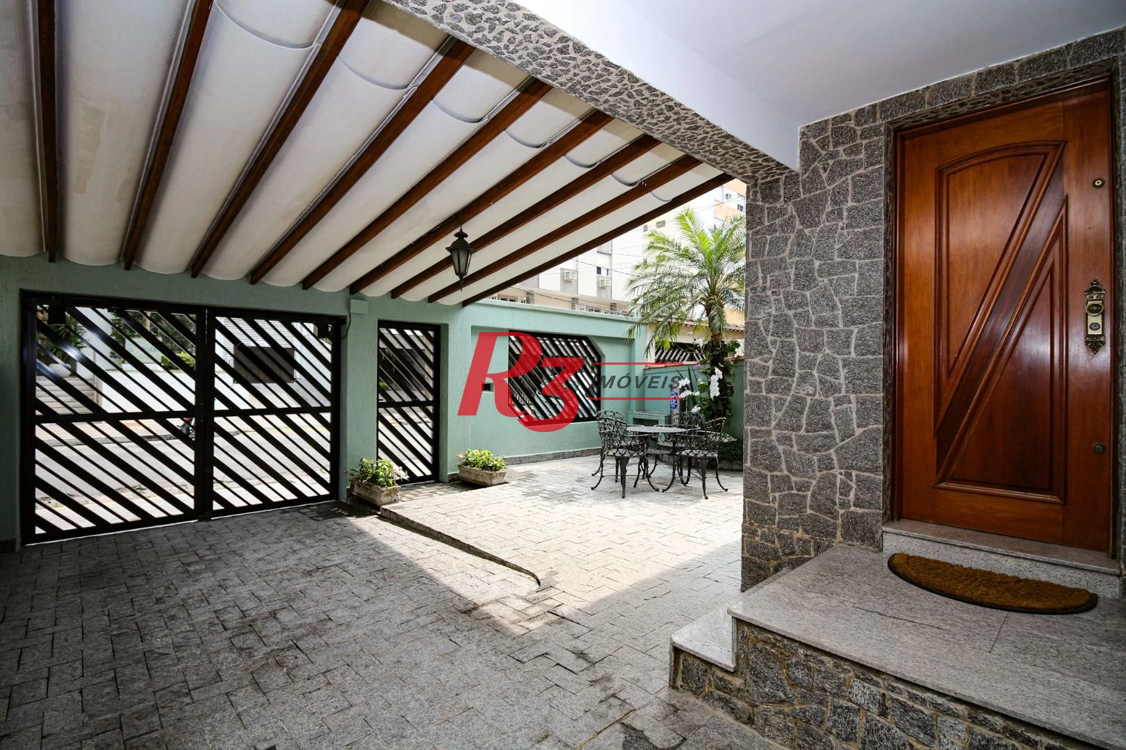 Casa com 3 quartos à venda, 180 m² por R$ 1.730.000 - Ponta da Praia - Santos/SP