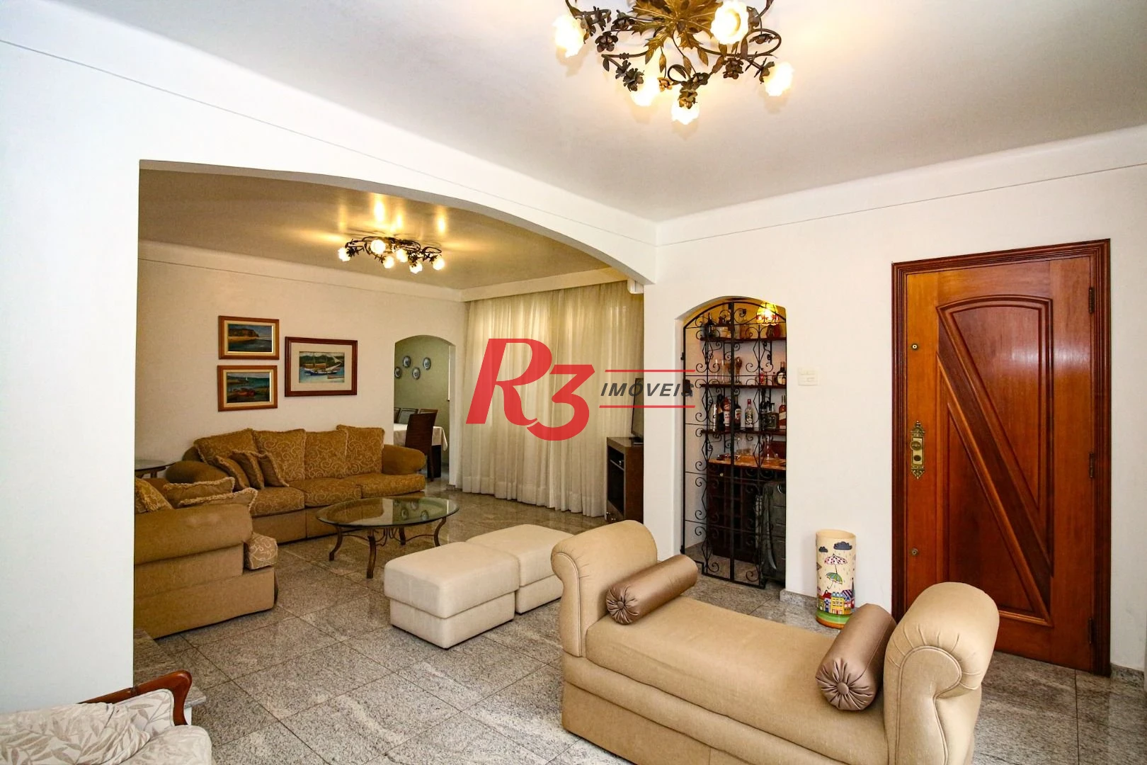 Casa com 3 quartos à venda, 180 m² por R$ 1.730.000 - Ponta da Praia - Santos/SP