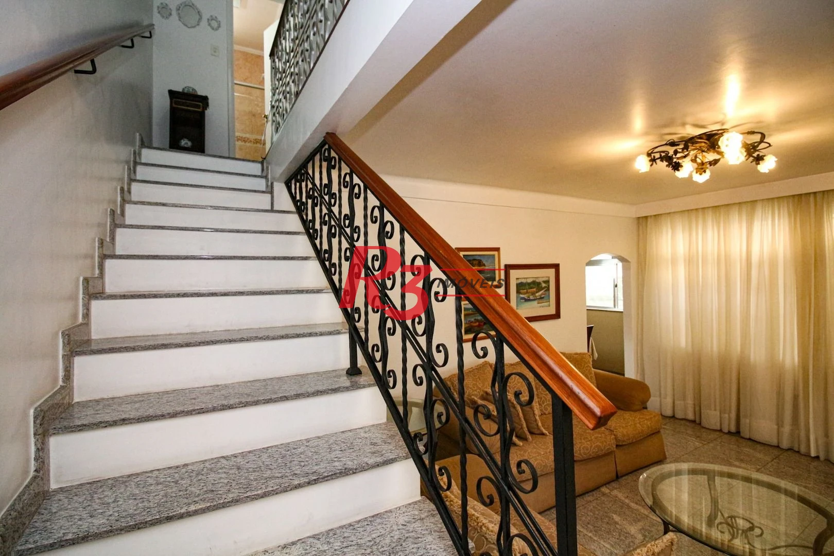 Casa com 3 quartos à venda, 180 m² por R$ 1.730.000 - Ponta da Praia - Santos/SP