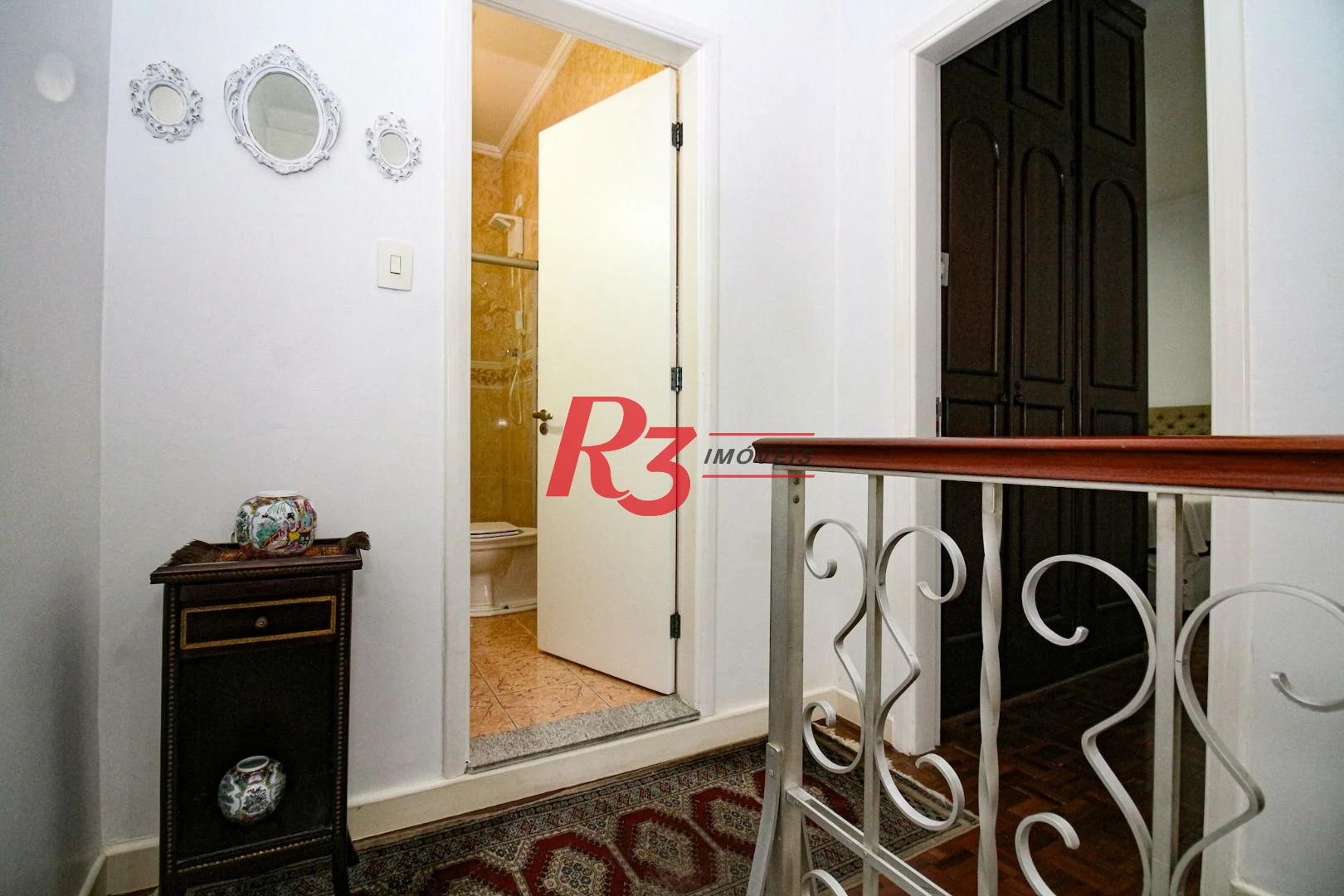 Casa com 3 quartos à venda, 180 m² por R$ 1.730.000 - Ponta da Praia - Santos/SP