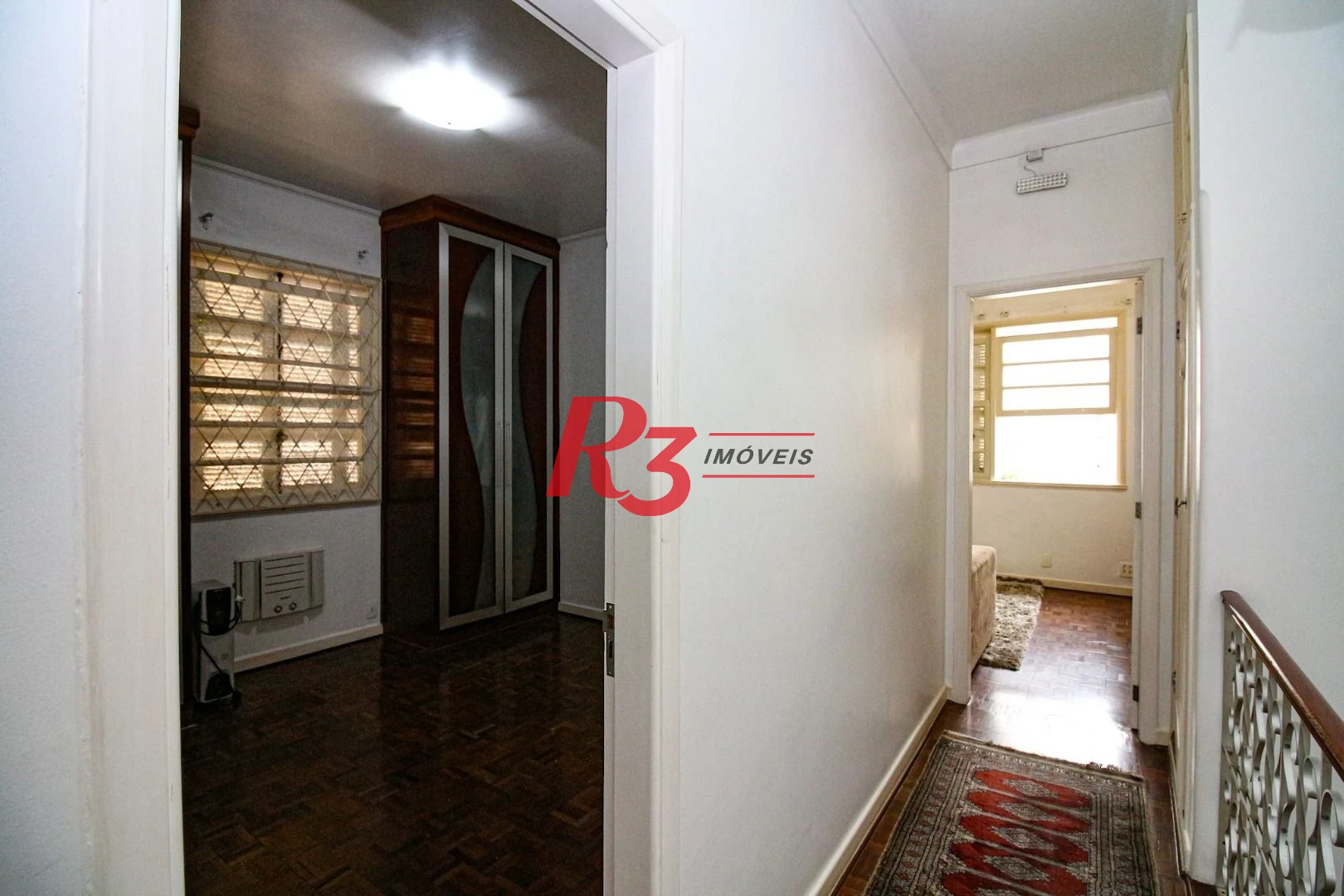 Casa com 3 quartos à venda, 180 m² por R$ 1.730.000 - Ponta da Praia - Santos/SP