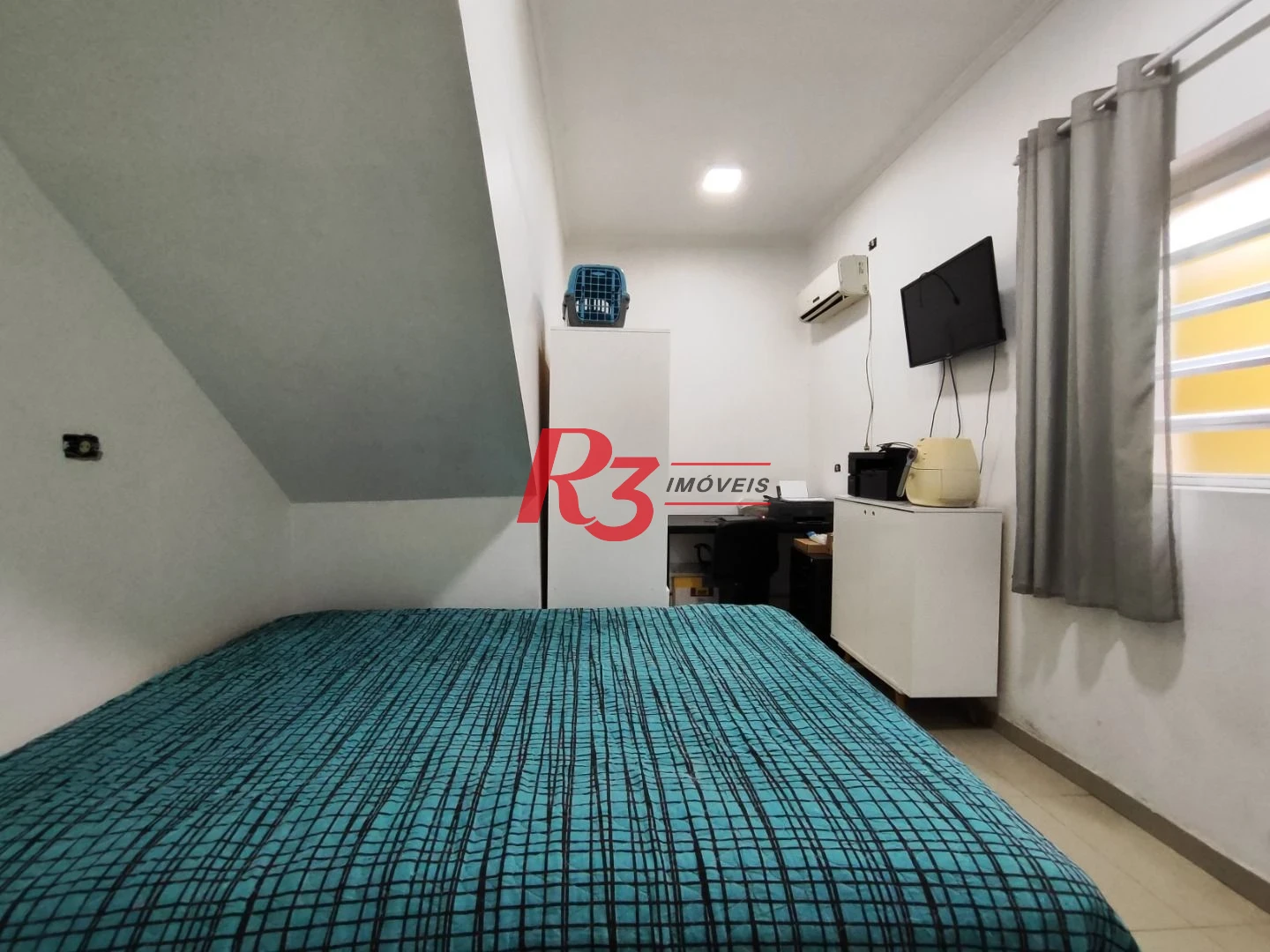 Casa com 2 dormitórios à venda, 128 m² por R$ 620.000,00 - Itararé - São Vicente/SP