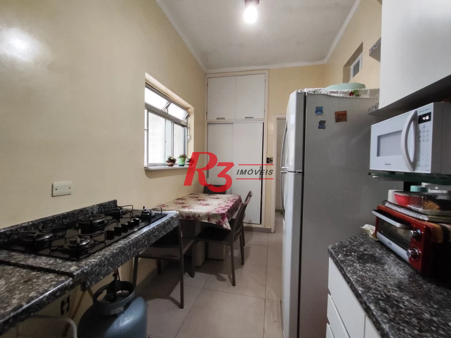 Casa com 2 dormitórios à venda, 128 m² por R$ 620.000,00 - Itararé - São Vicente/SP