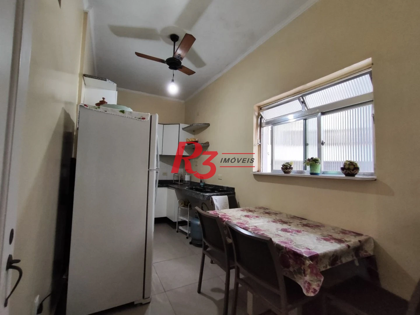 Casa com 2 dormitórios à venda, 128 m² por R$ 620.000,00 - Itararé - São Vicente/SP
