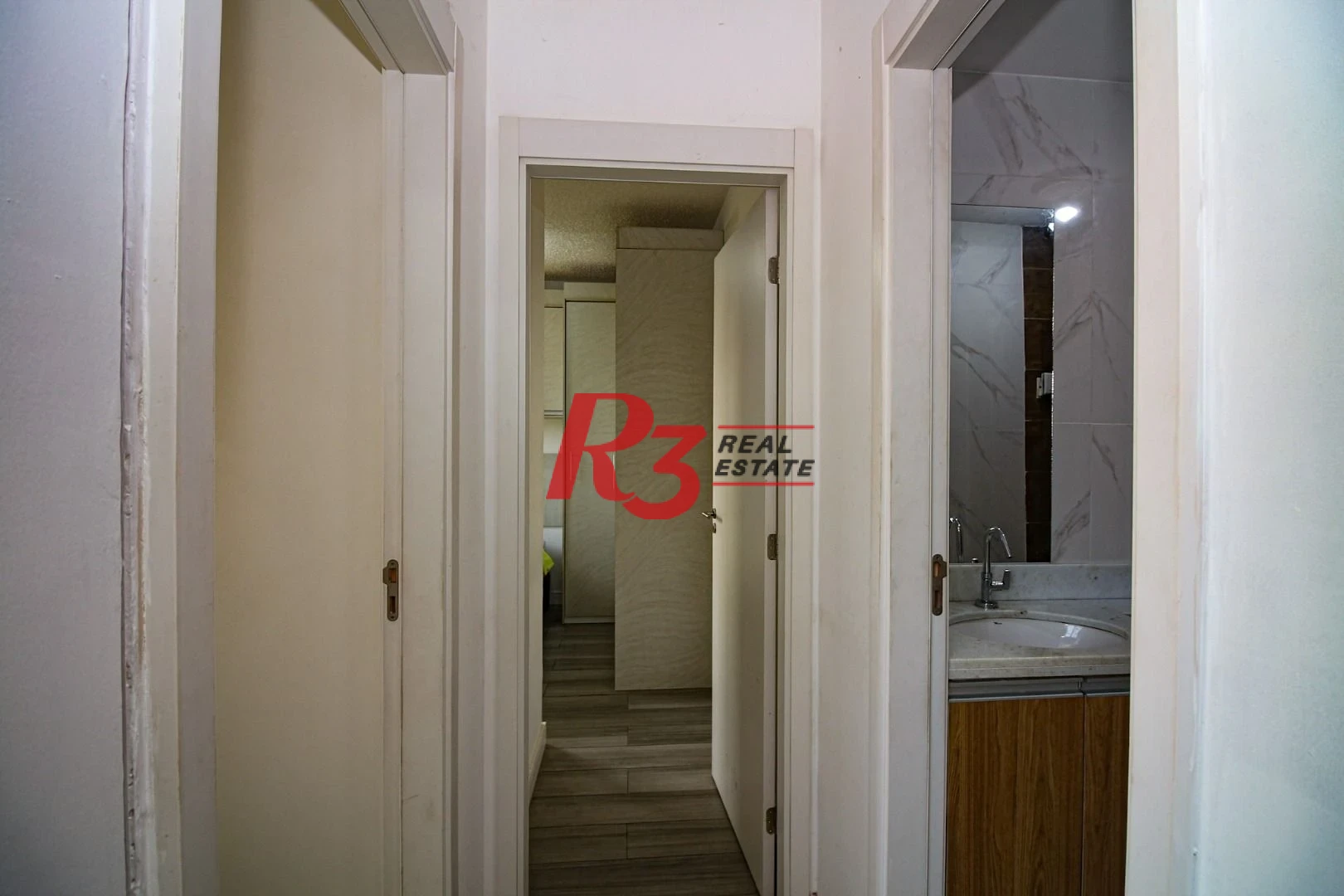 Apartamento com 2 dormitórios para alugar, 60 m² por R$ 3.000,02/mês - Castelo - Santos/SP