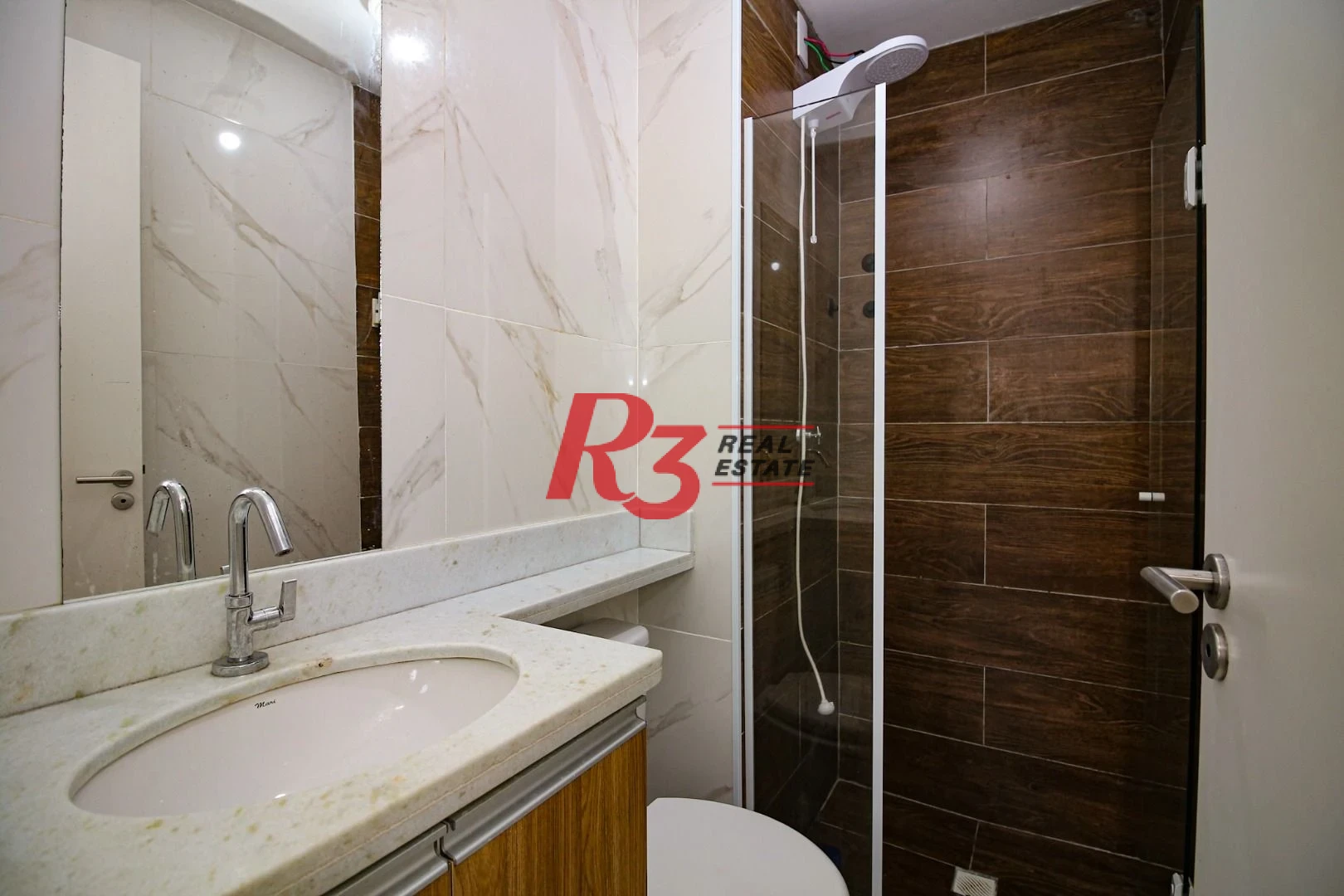 Apartamento com 2 dormitórios para alugar, 60 m² por R$ 3.000,02/mês - Castelo - Santos/SP