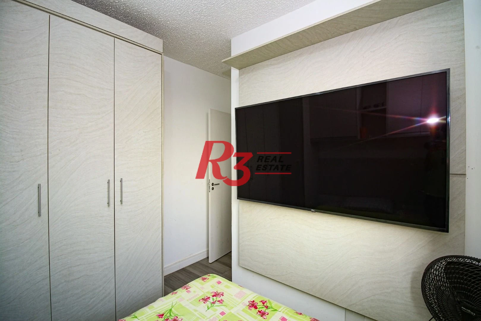 Apartamento com 2 dormitórios para alugar, 60 m² por R$ 3.000,02/mês - Castelo - Santos/SP