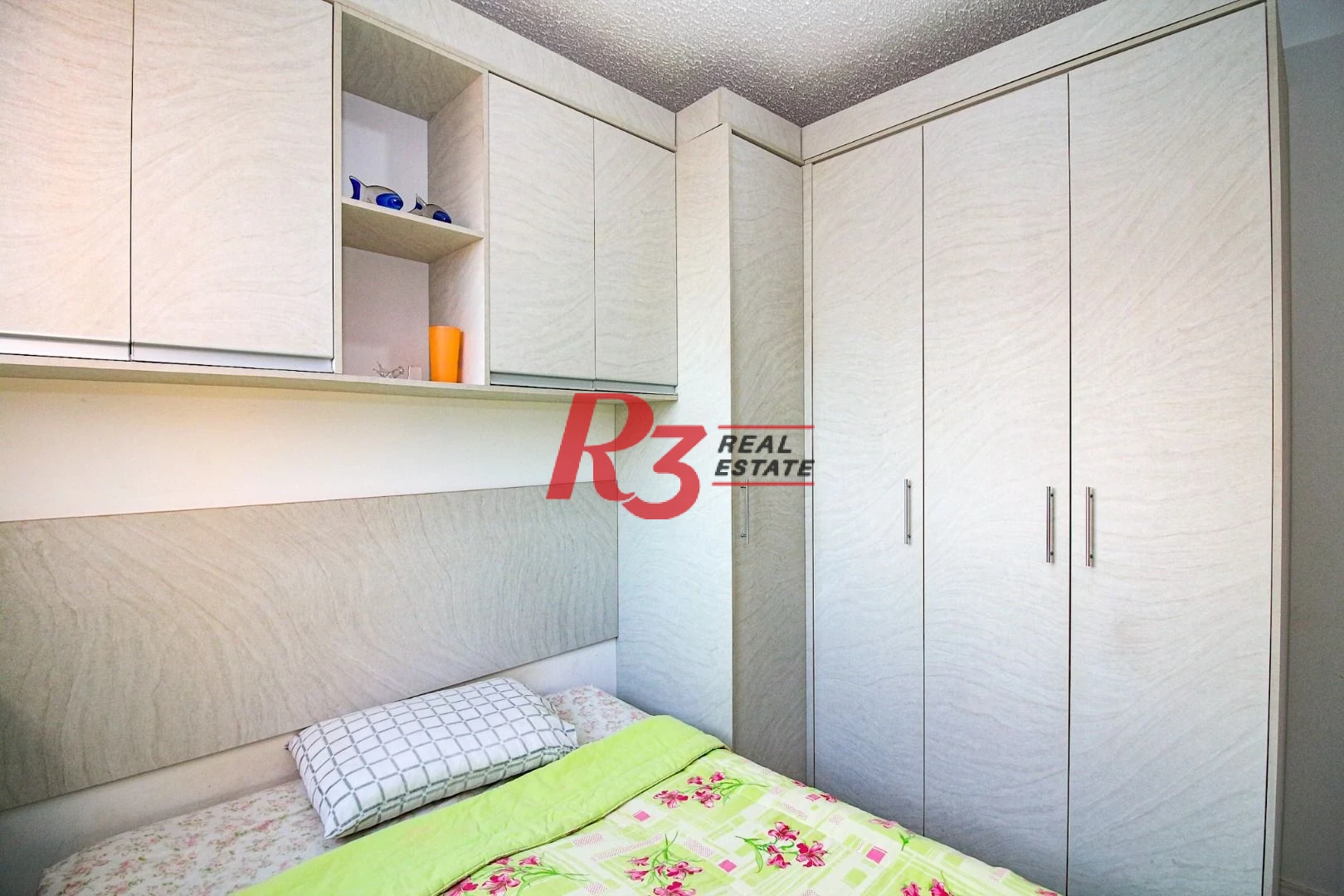 Apartamento com 2 dormitórios para alugar, 60 m² por R$ 3.000,02/mês - Castelo - Santos/SP