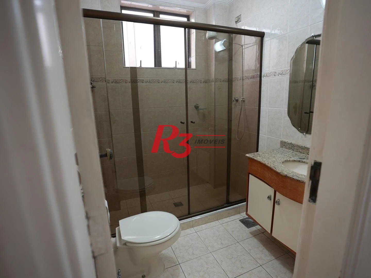 Apartamento com 3 dormitórios à venda, 114 m² por R$ 690.000,00 - Boqueirão - Santos/SP