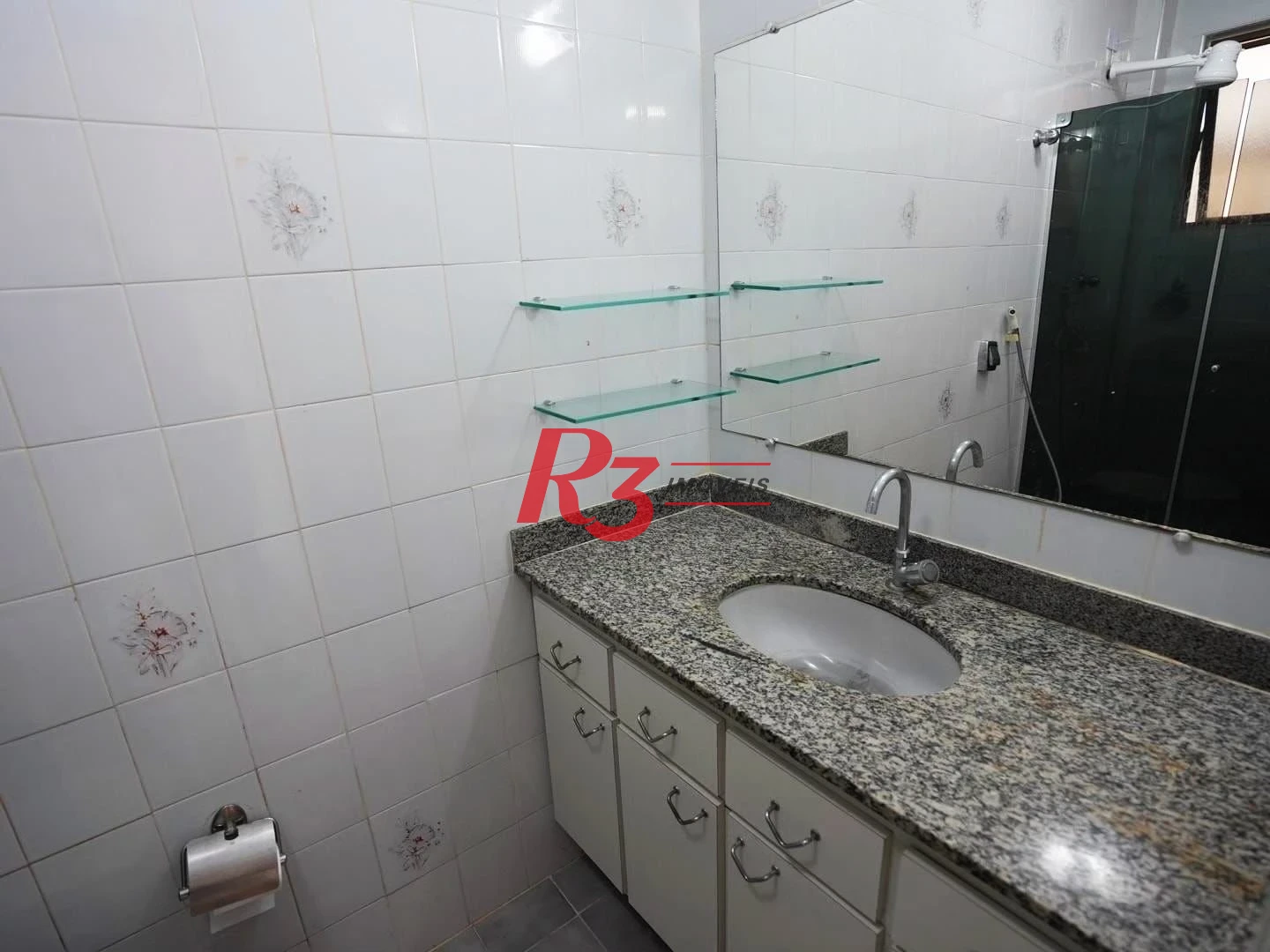 Apartamento com 3 dormitórios à venda, 114 m² por R$ 690.000,00 - Boqueirão - Santos/SP