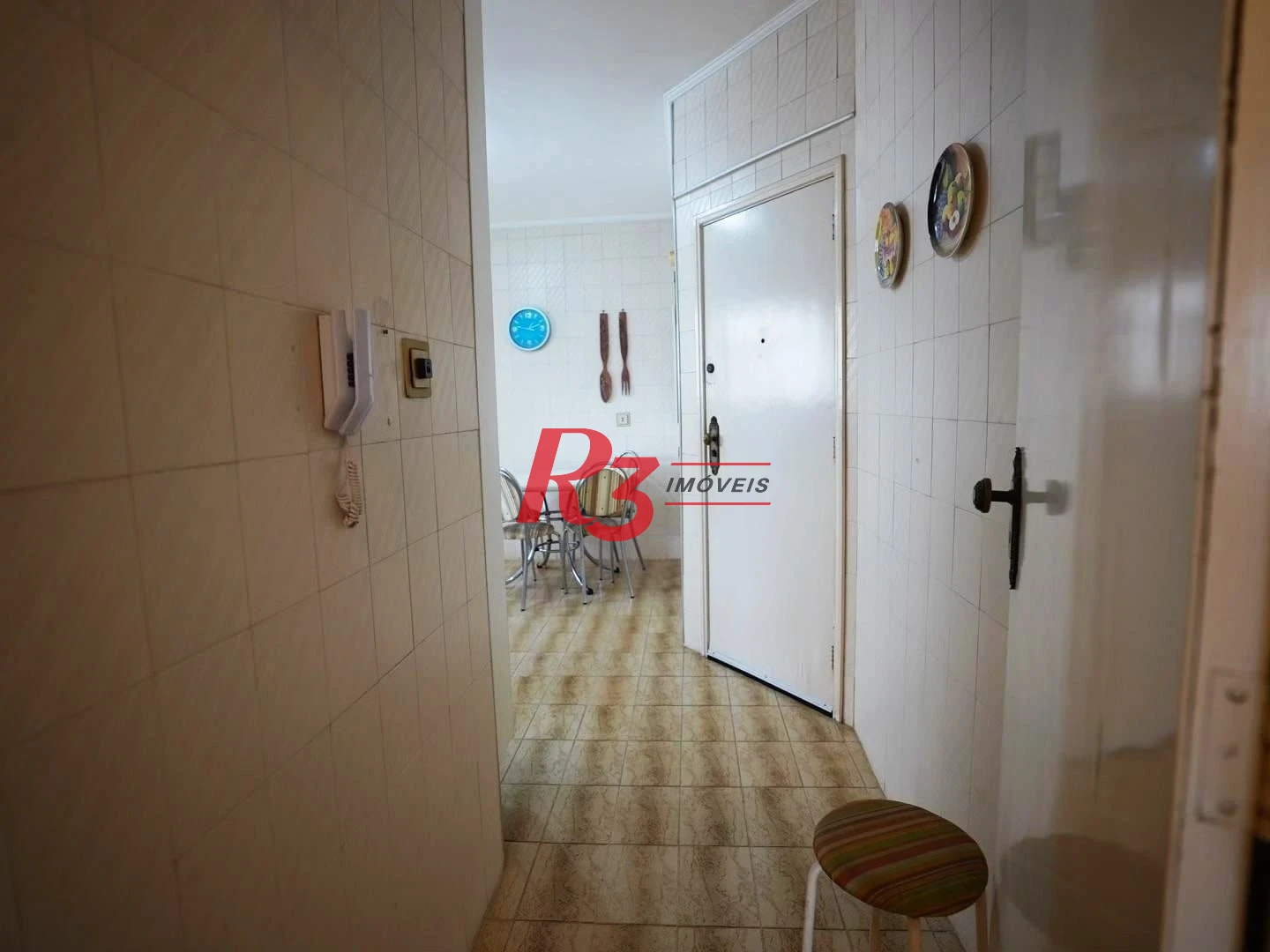 Apartamento com 3 dormitórios à venda, 114 m² por R$ 690.000,00 - Boqueirão - Santos/SP