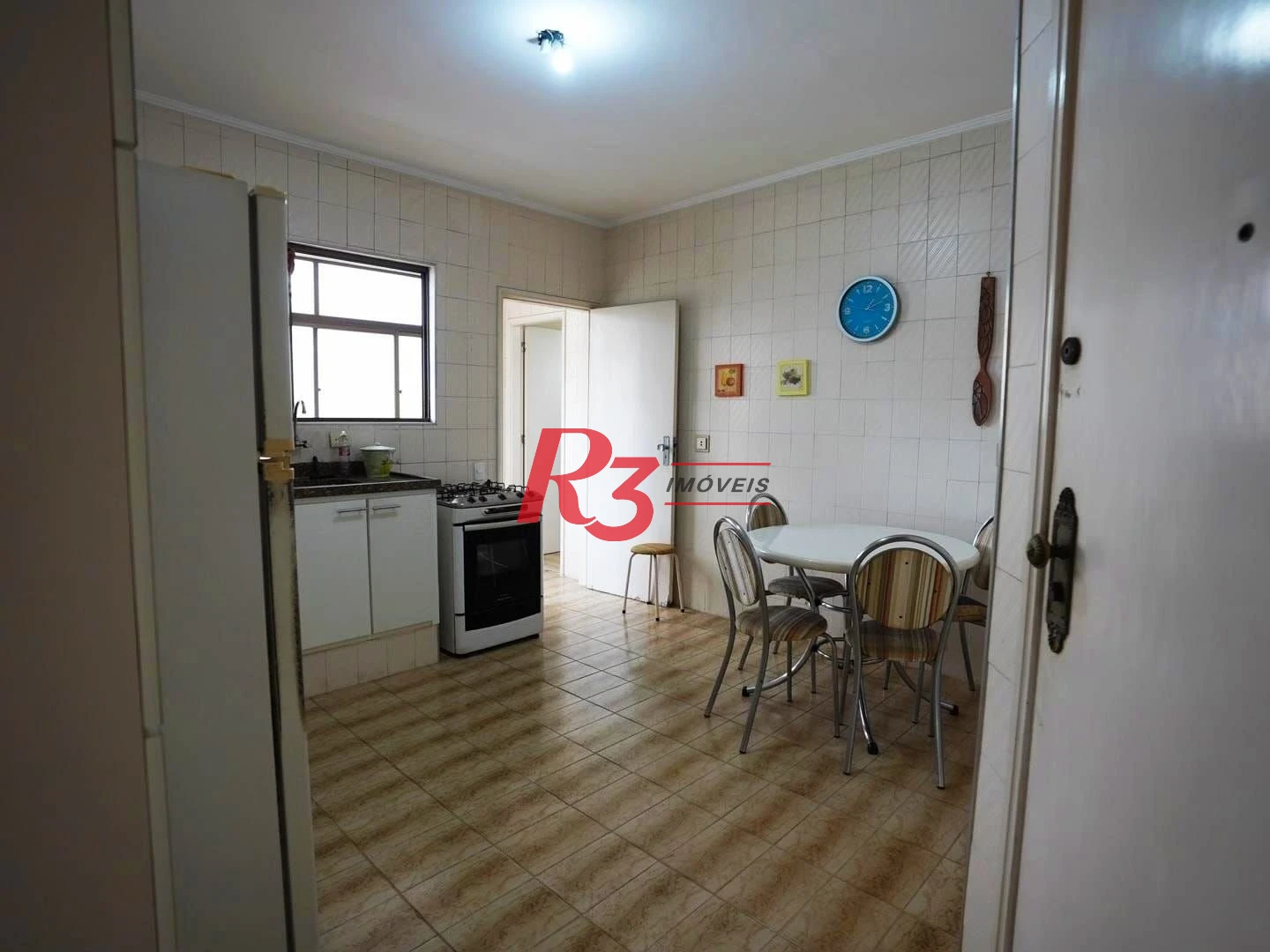 Apartamento com 3 dormitórios à venda, 114 m² por R$ 690.000,00 - Boqueirão - Santos/SP