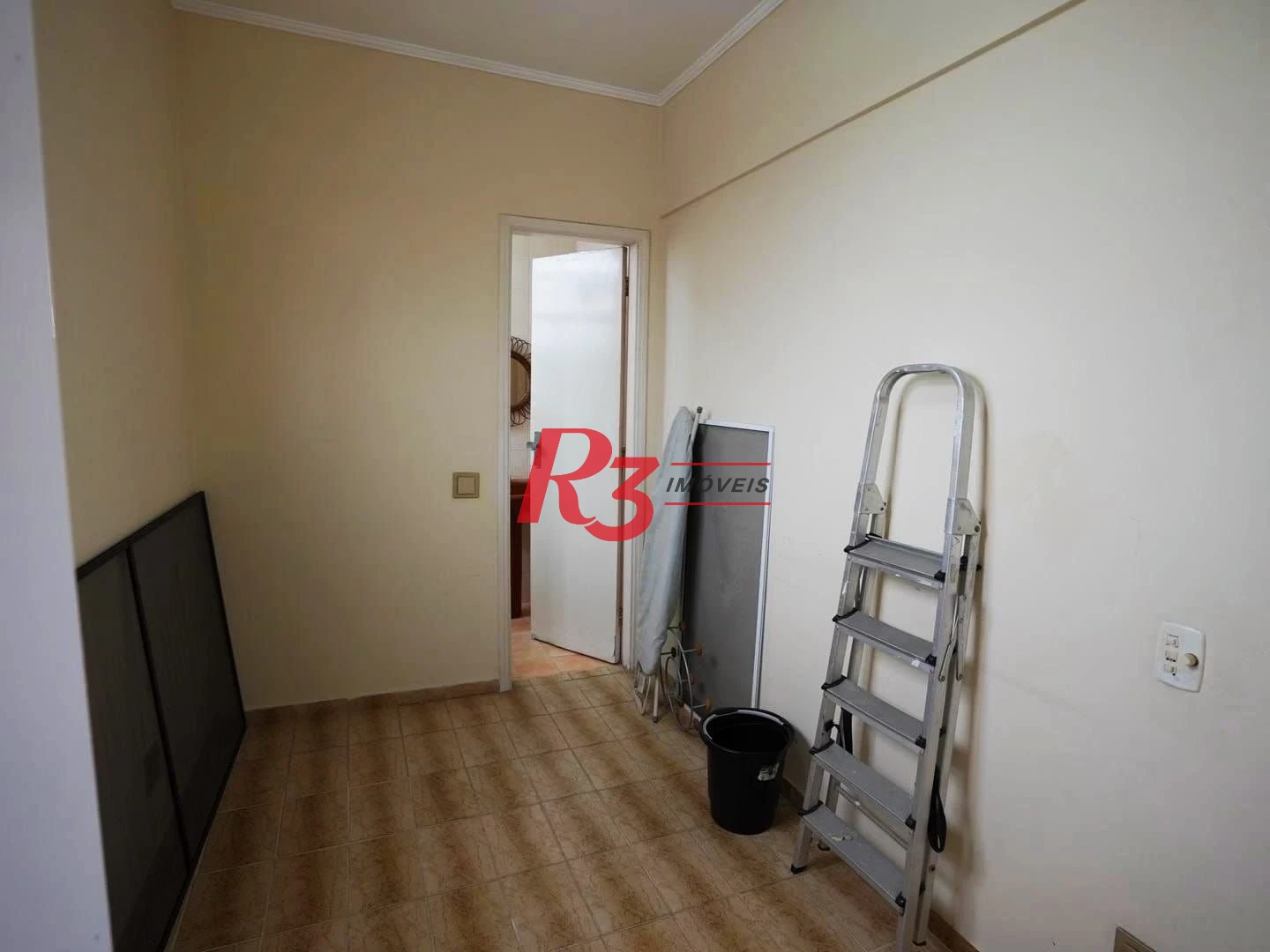 Apartamento com 3 dormitórios à venda, 114 m² por R$ 690.000,00 - Boqueirão - Santos/SP