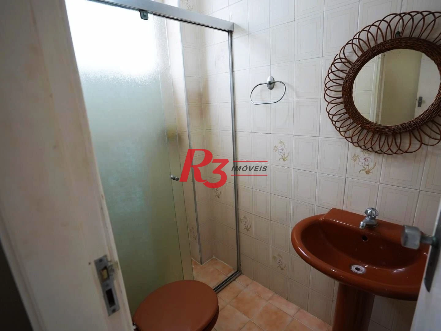 Apartamento com 3 dormitórios à venda, 114 m² por R$ 690.000,00 - Boqueirão - Santos/SP