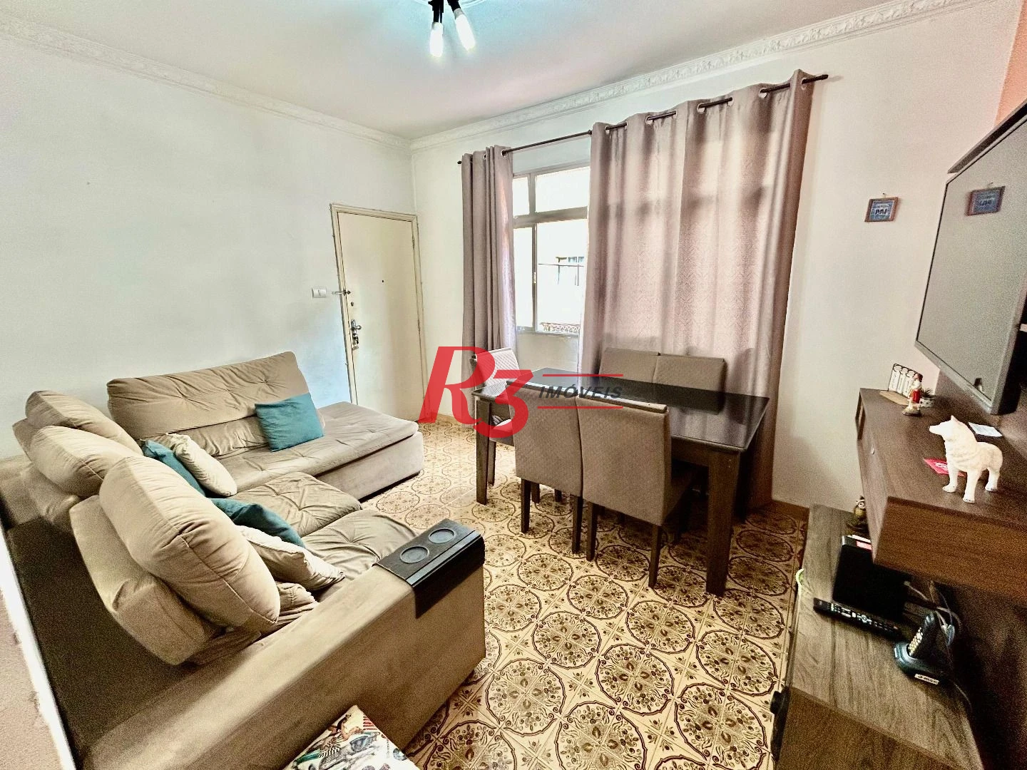 Apartamento com 2 dormitórios à venda, 72 m² por R$ 350.000,00 - Embaré - Santos/SP