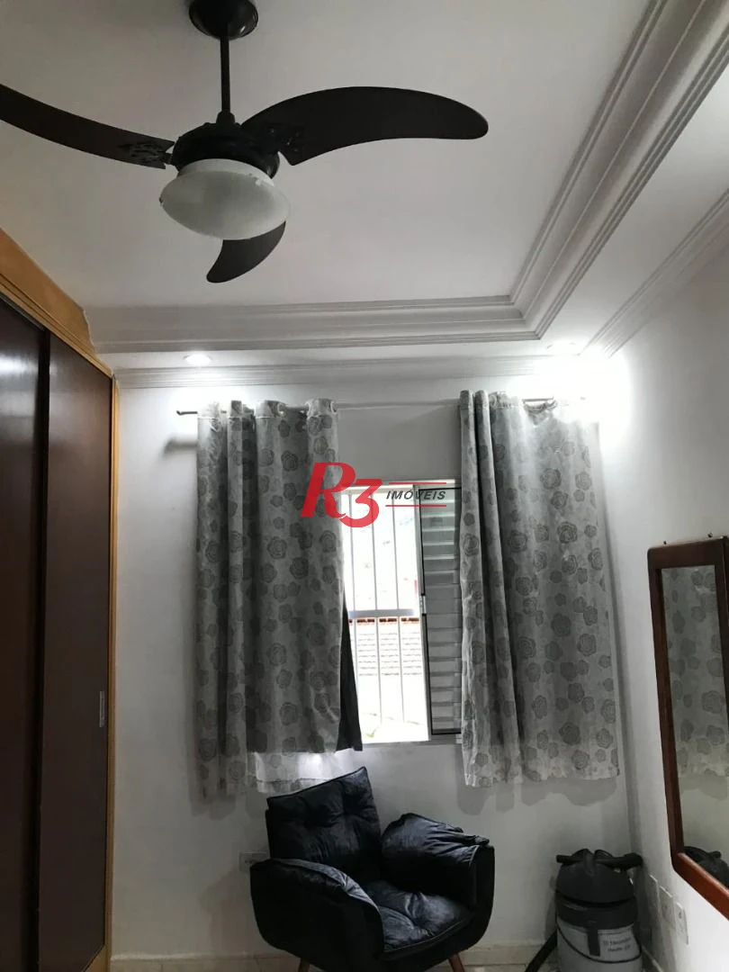 Casa à venda, 61 m² por R$ 250.000,00 - Vila Voturuá - São Vicente/SP