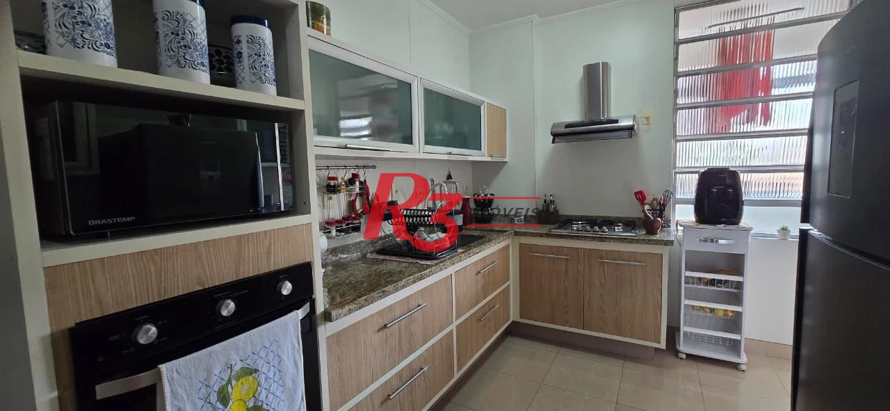 Apartamento com 2 dormitórios à venda, 97 m² por R$ 700.000,00 - Gonzaga - Santos/SP