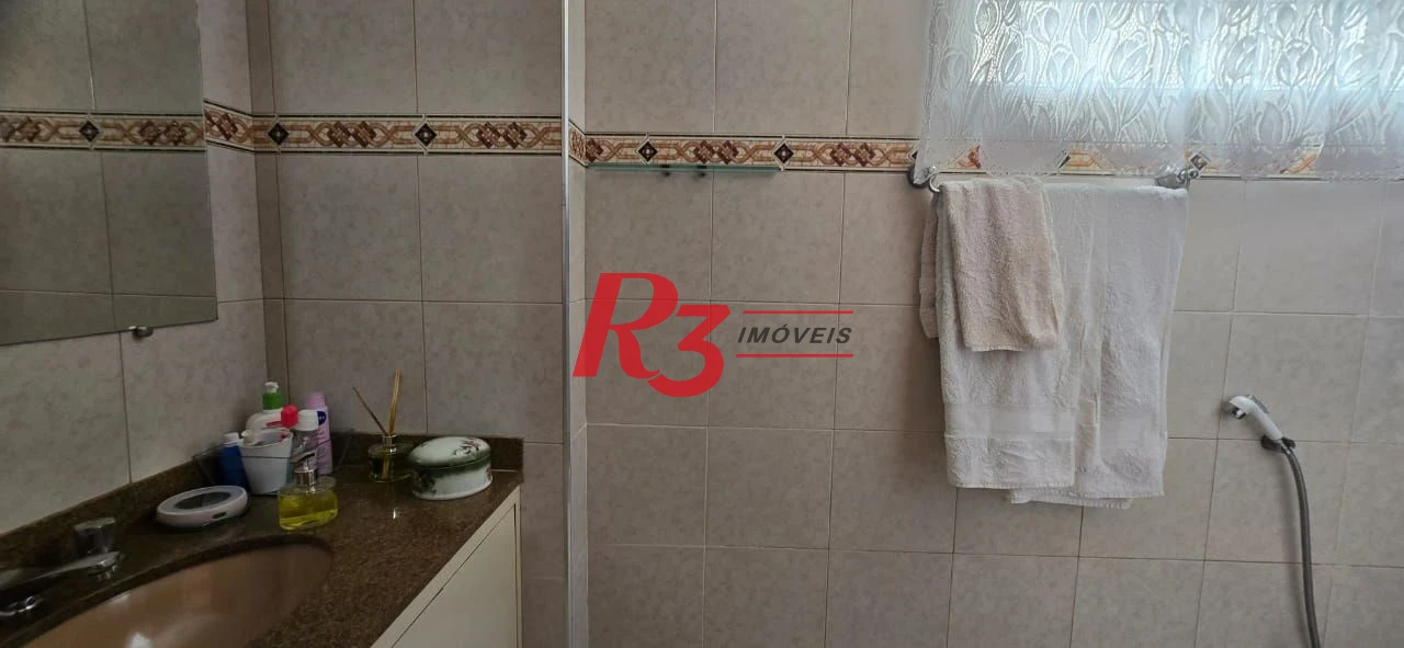 Apartamento com 2 dormitórios à venda, 97 m² por R$ 700.000,00 - Gonzaga - Santos/SP