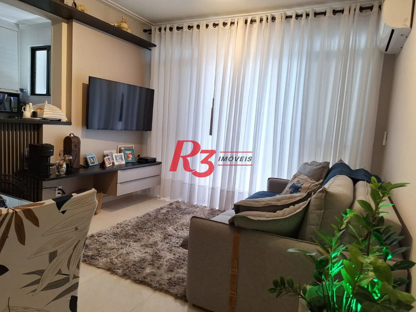 Apartamento à venda, 54 m² por R$ 340.000,00 - Itararé - São Vicente/SP