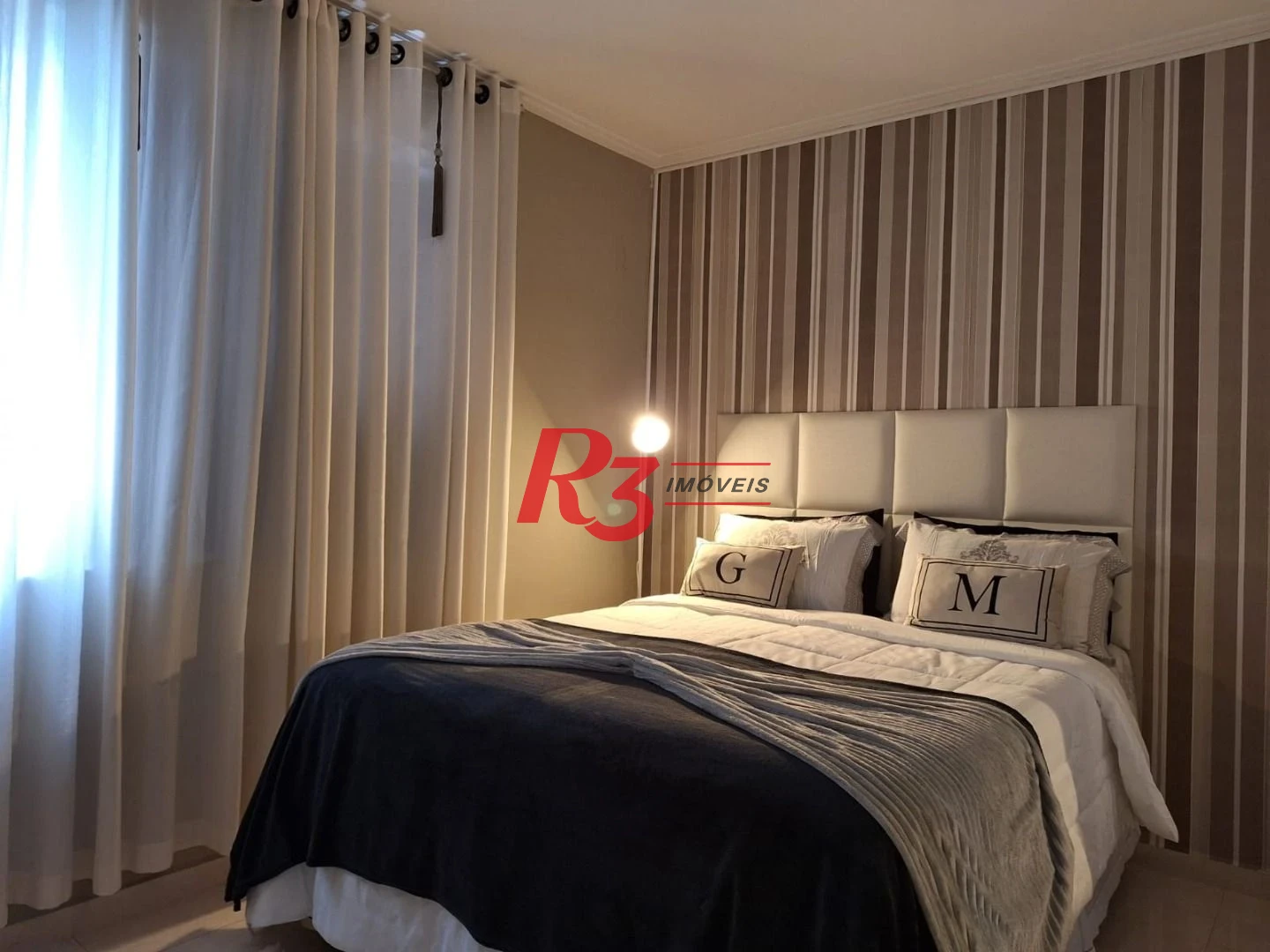 Apartamento à venda, 54 m² por R$ 340.000,00 - Itararé - São Vicente/SP
