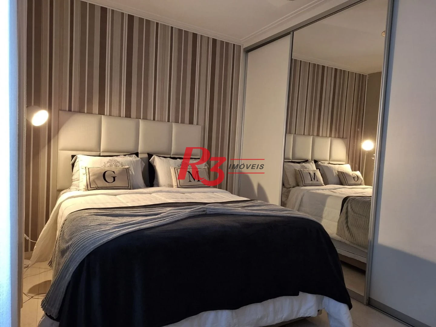 Apartamento à venda, 54 m² por R$ 340.000,00 - Itararé - São Vicente/SP