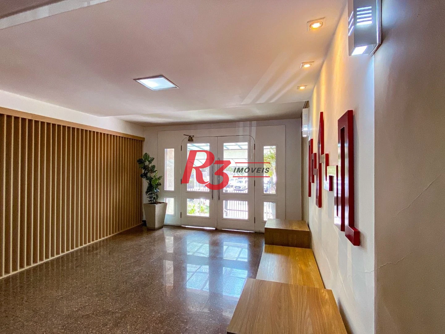 Apartamento à venda, 119 m² por R$ 690.000,00 - Pompéia - Santos/SP