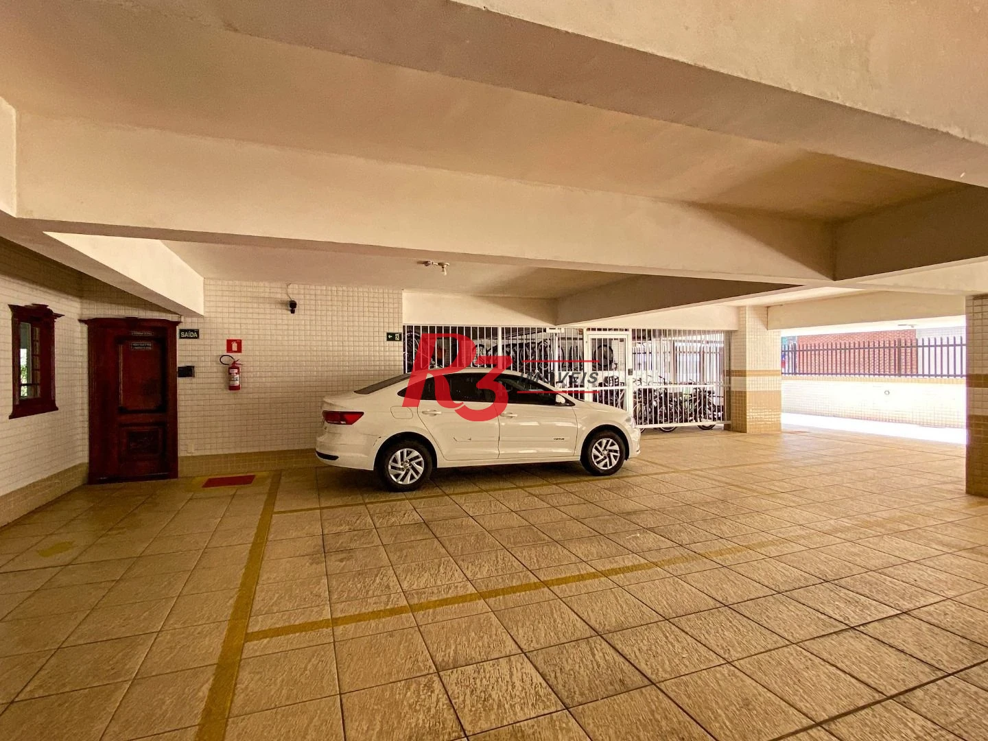 Apartamento à venda, 119 m² por R$ 690.000,00 - Pompéia - Santos/SP
