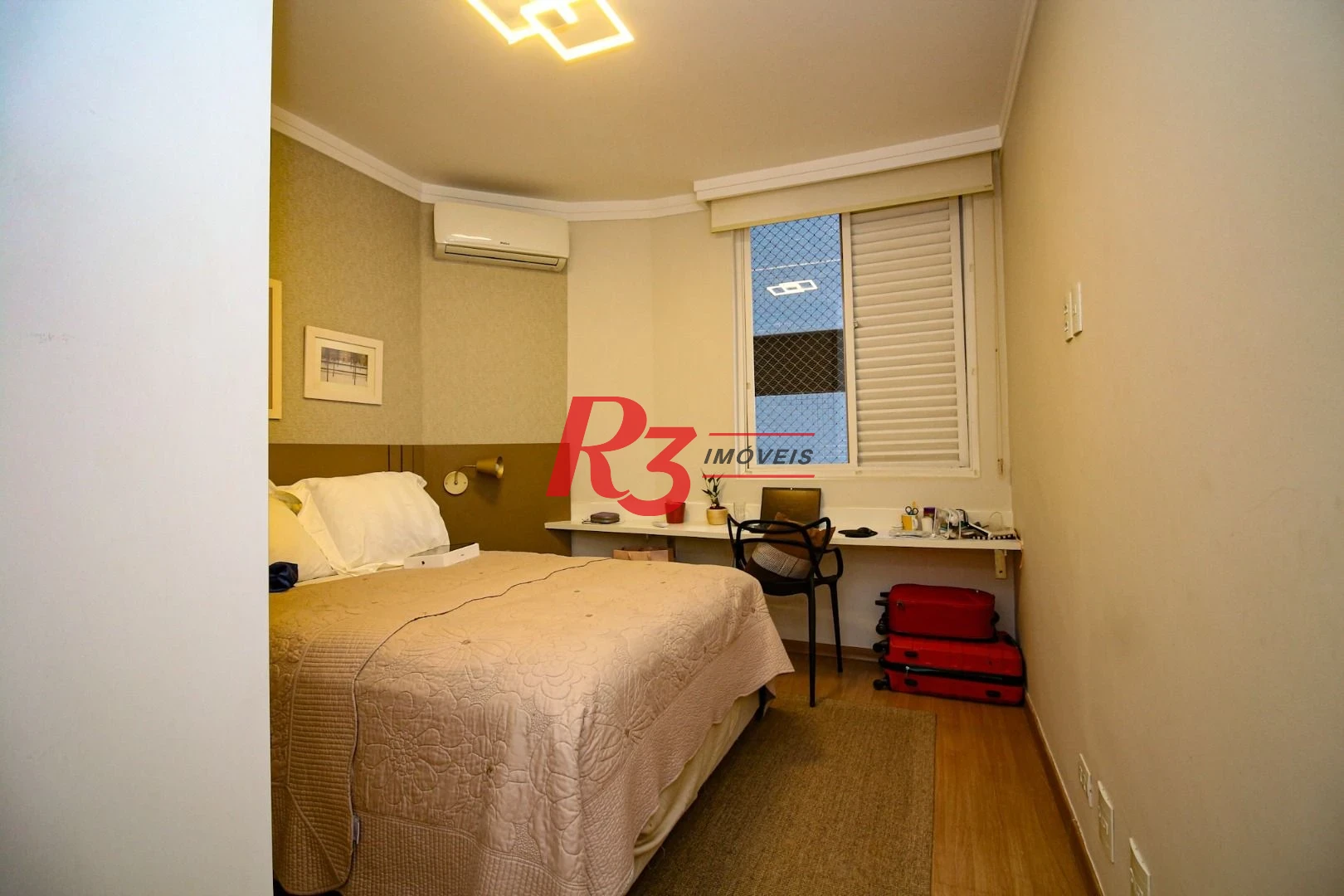 Apartamento com 3 quartos 1 suíte à venda,  Aparecida - Santos/SP