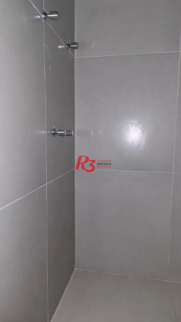 Apartamento novo à venda, 2 quartos (1 suite), próximo à praia, José Menino, Santos SP