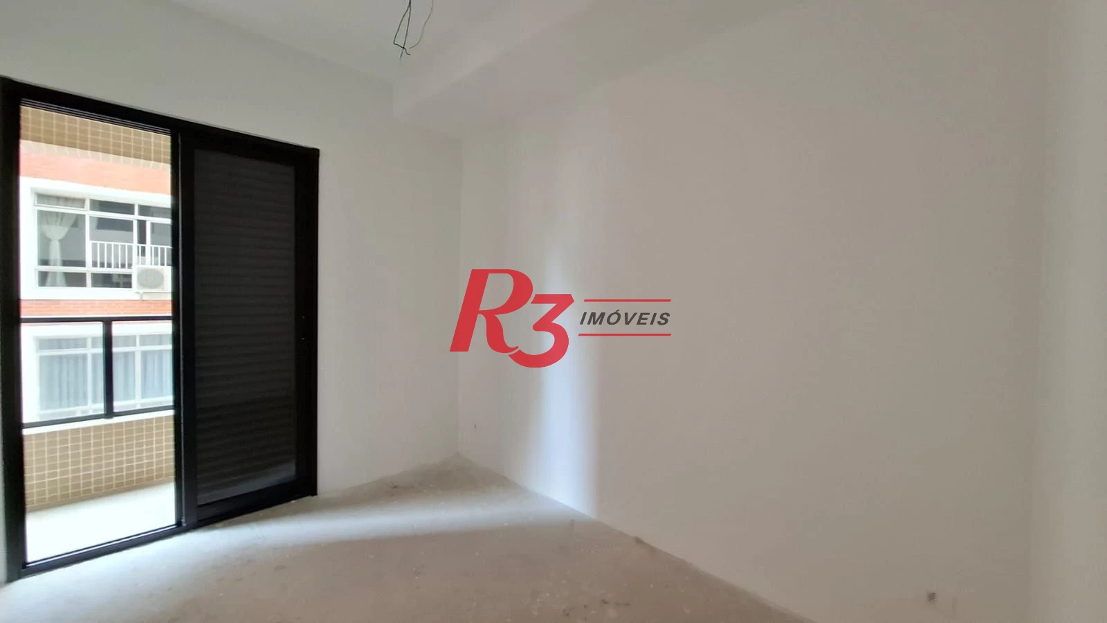 Apartamento novo à venda, 2 quartos (1 suite), próximo à praia, José Menino, Santos SP