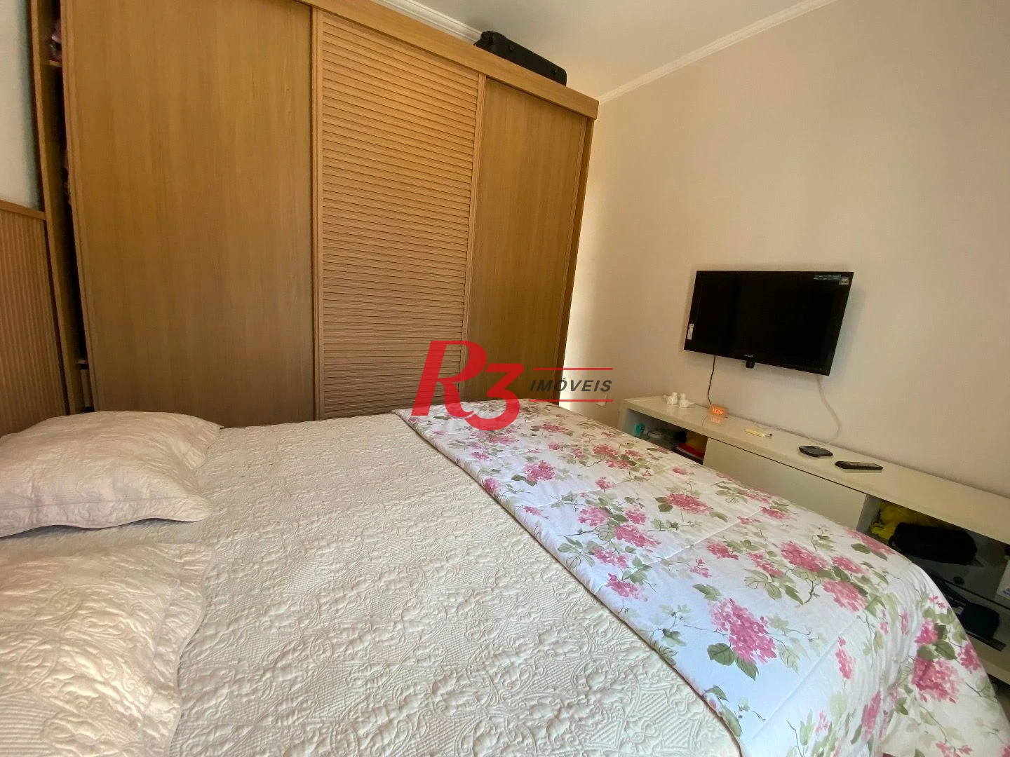 Casa com 3 dormitórios à venda, 106 m² por R$ 990.000,00 - Campo Grande - Santos/SP