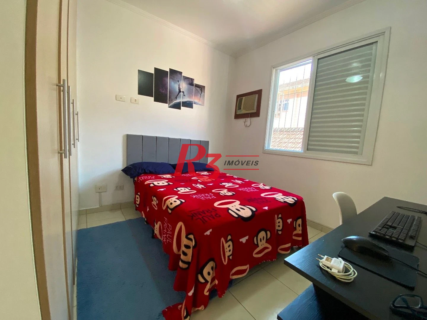 Casa com 3 dormitórios à venda, 106 m² por R$ 990.000,00 - Campo Grande - Santos/SP