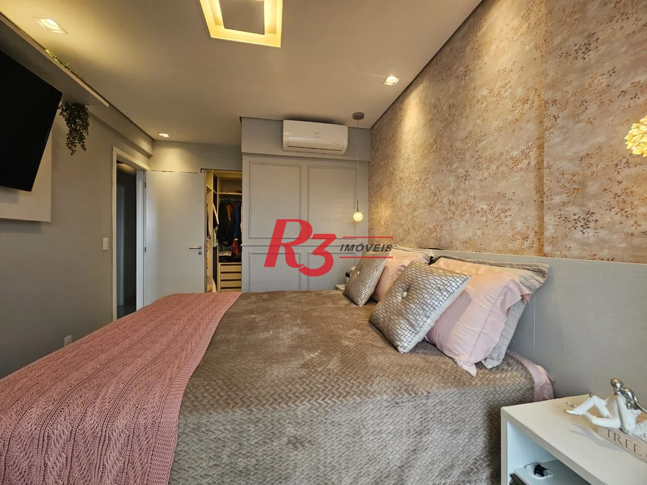 Apartamento a venda 3 quartos 1 suíte no Odalea em Santos