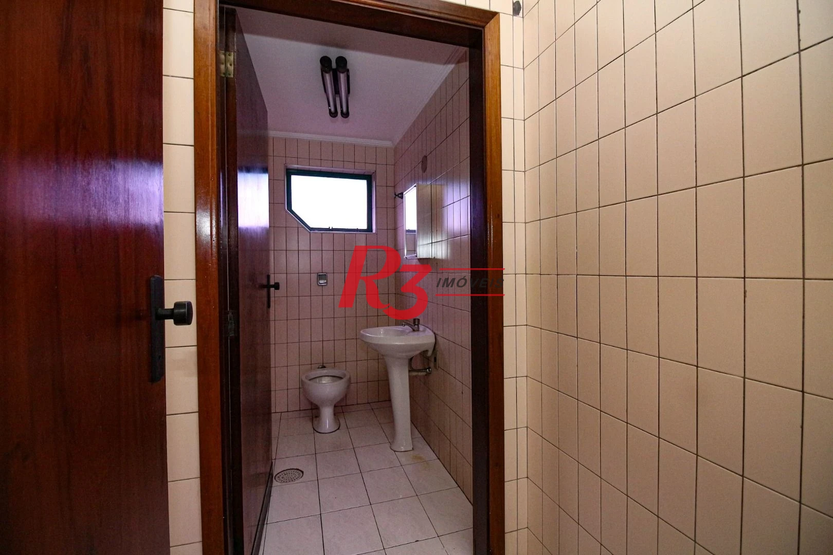 Sala para alugar, 121 m² por R$ 4.500,02/mês - Vila Mathias - Santos/SP