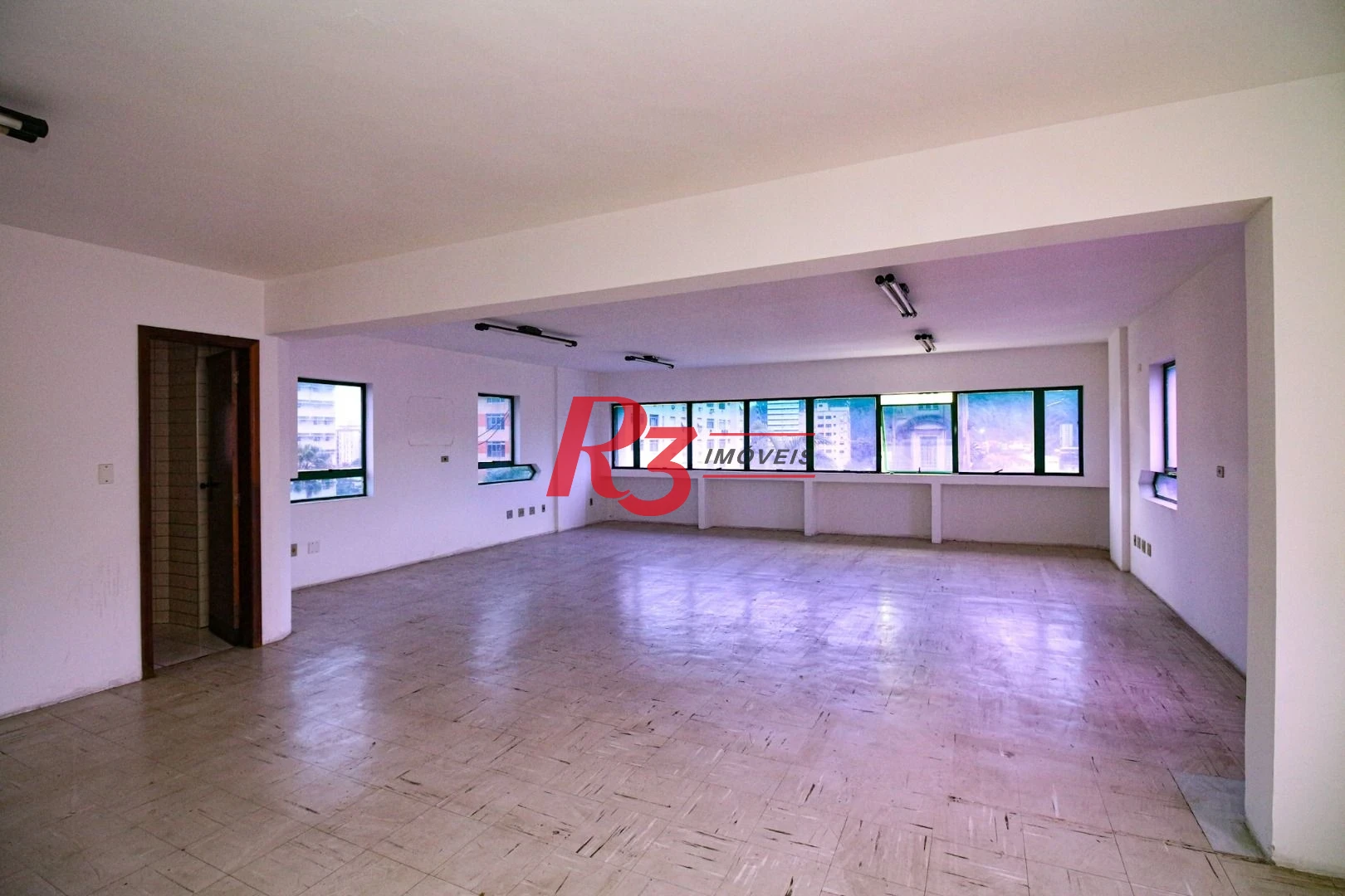 Sala para alugar, 121 m² por R$ 4.500,02/mês - Vila Mathias - Santos/SP