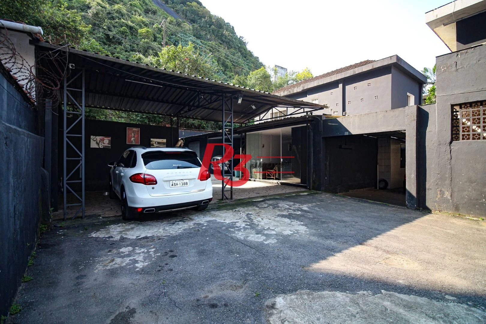 Sobrado, 989 m² - venda por R$ 5.000.000,00 ou aluguel por R$ 18.500,01/mês - Marapé - Santos/SP