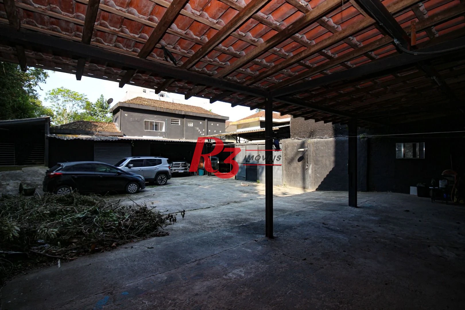 Sobrado, 989 m² - venda por R$ 5.000.000,00 ou aluguel por R$ 18.500,01/mês - Marapé - Santos/SP