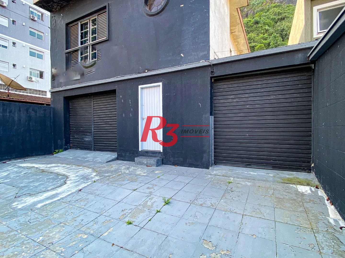 Sobrado, 989 m² - venda por R$ 5.000.000,00 ou aluguel por R$ 18.500,01/mês - Marapé - Santos/SP