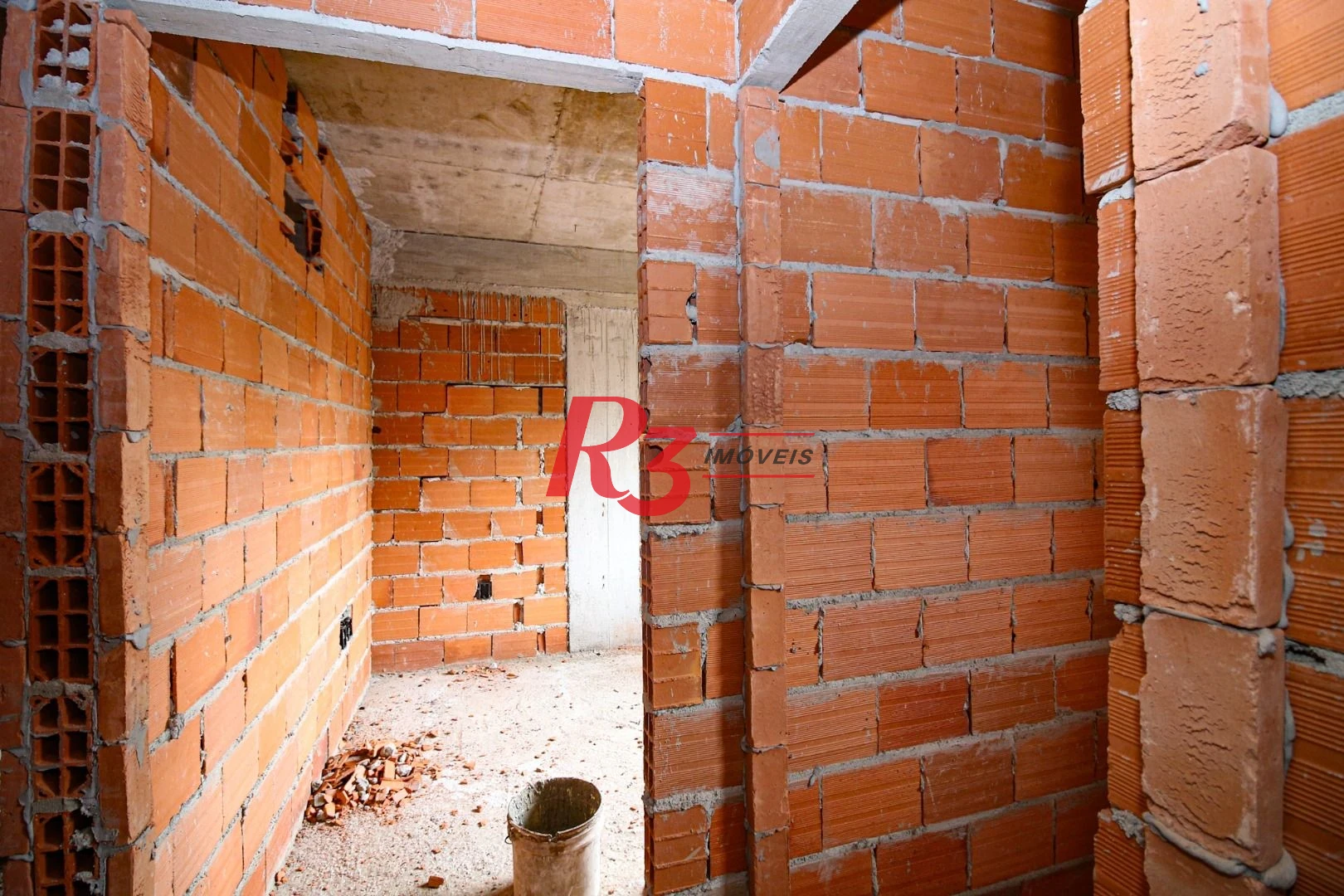 Sobrado Novo em Villagio