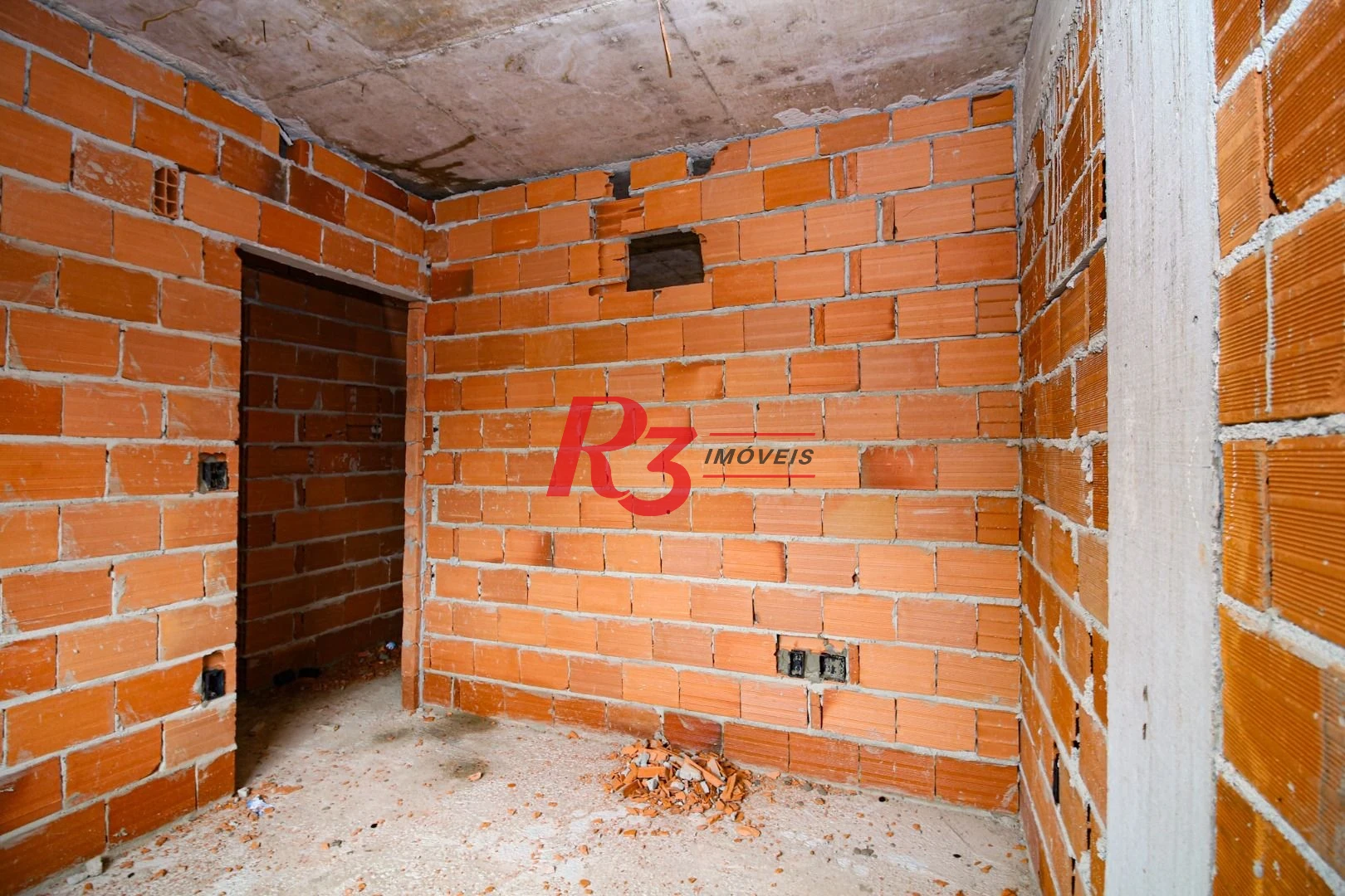 Sobrado Novo em Villagio com  03 Dorms