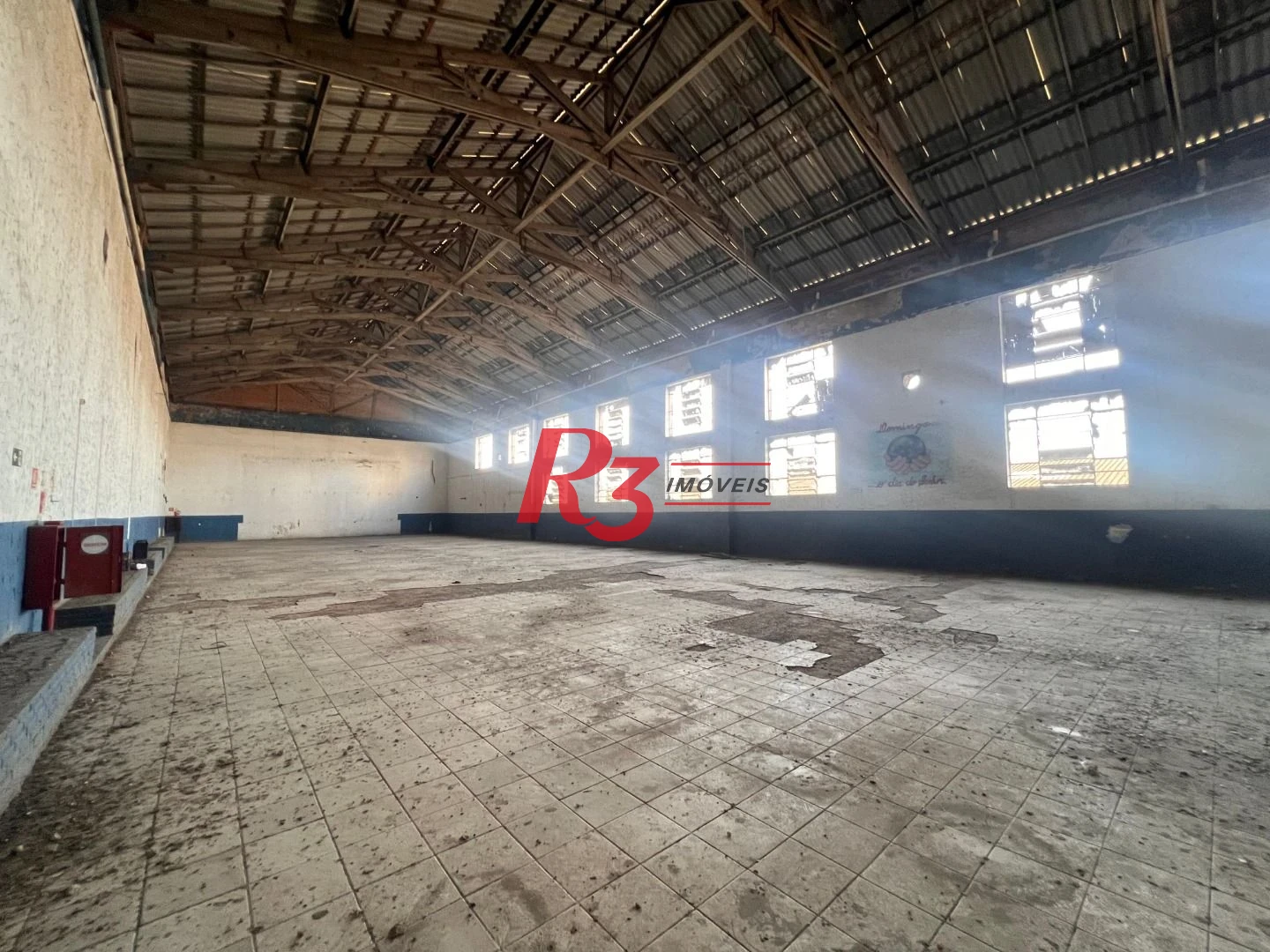 Salão para alugar, 1000 m² por R$ 10.000,00/mês - Centro - Santos/SP